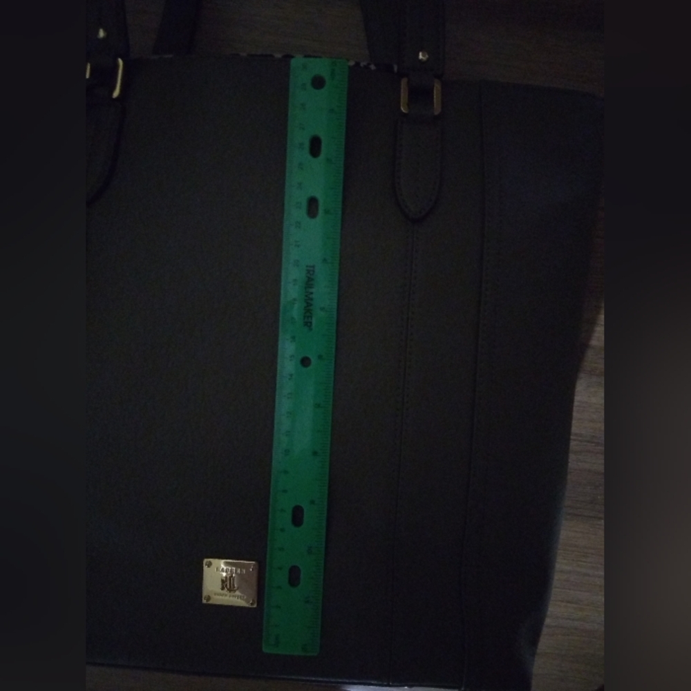 Ralph Lauren๐๐๐ Tote.๐๐ฉต๐GREAT DEAL๐๐ฉต๐* Priced To Sell* - Picture 7 of 7